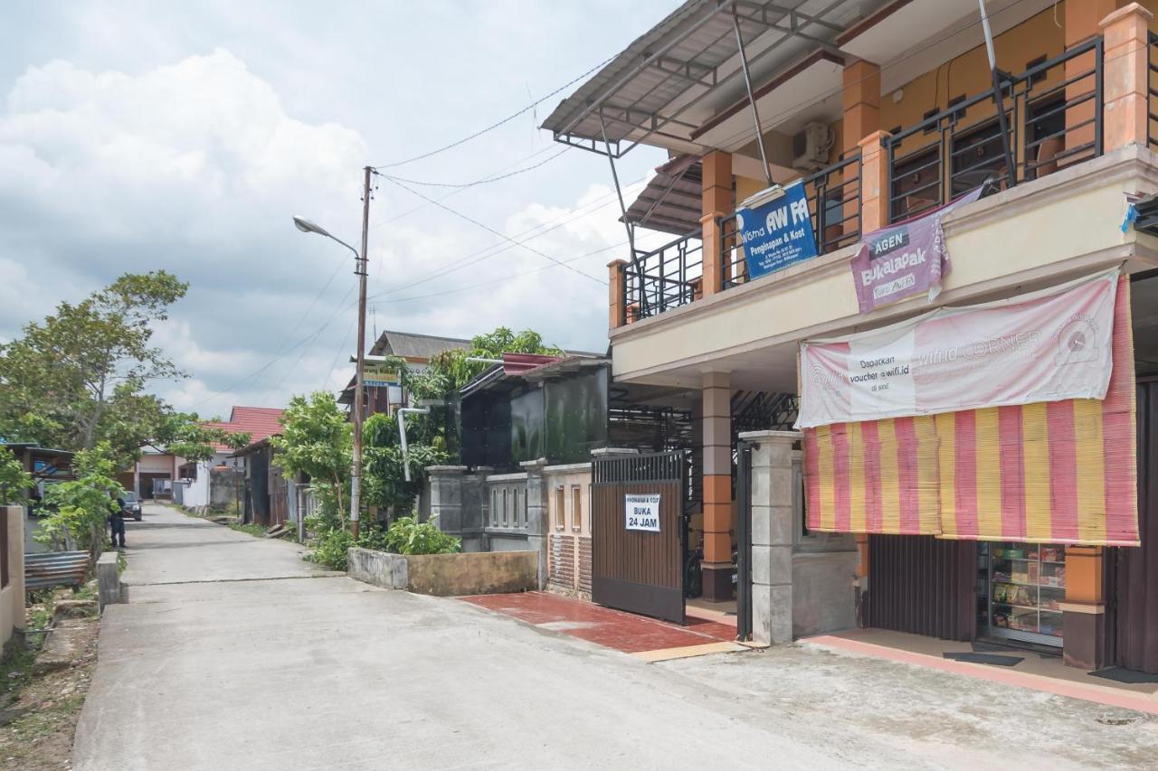 Reddoorz Near Sepinggan Airport Balikpapan 2 Hotel Buitenkant foto