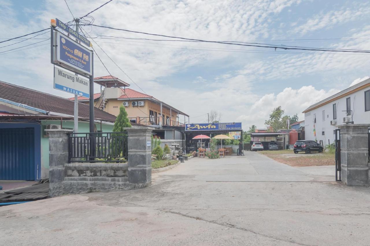 Reddoorz Near Sepinggan Airport Balikpapan 2 Hotel Buitenkant foto